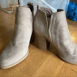 Women size 11 booties with heel